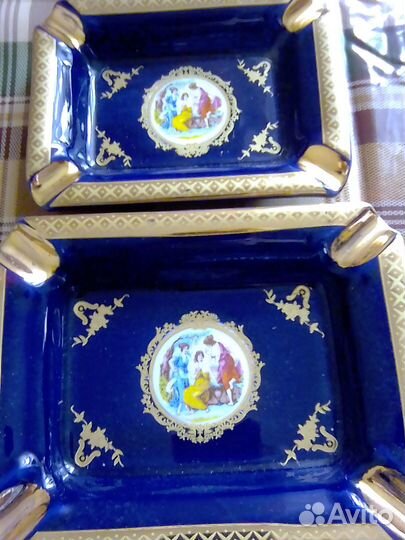 Набор пепельниц кобальт из 2-х штук.Чехия