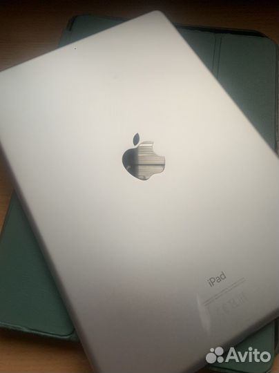 iPad 8