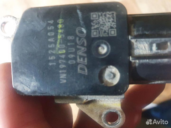 Датчик дмрв 1525A054 mitsubishi Pajero Sport (2015