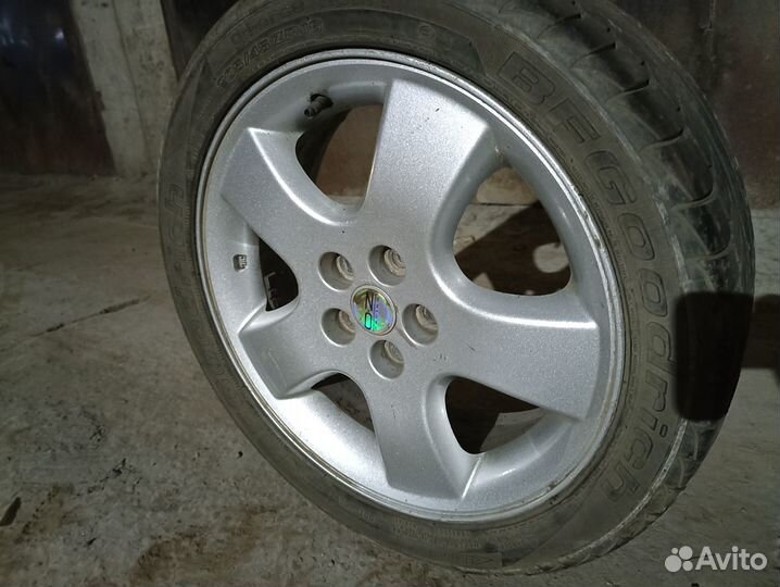Колёса литые в сборе с летней резиной 205/45R16