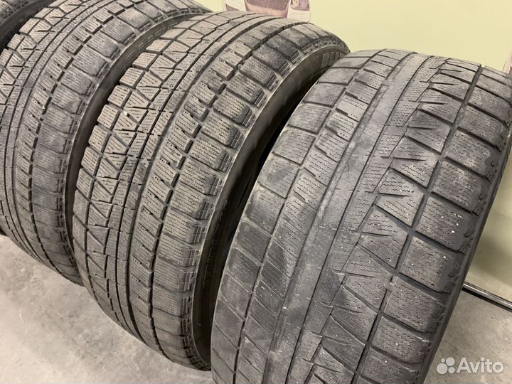 Bridgestone Blizzak Revo GZ 225/50 R17 94S