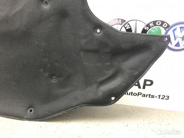 Шумоизоляция капота Mercedes-Benz E-280 W211