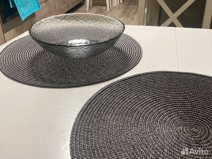 Набор и 2х салфеток и блюда