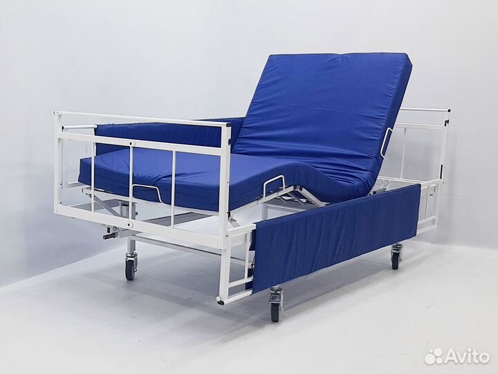 Медицинская кровать для лежачих больных