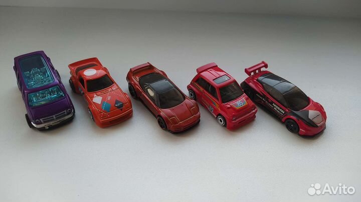 Hot wheels машинки