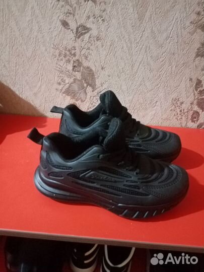 Кроссовки на мальчика 35 размер