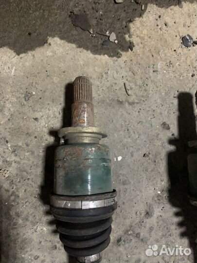 Привода задние subaru legacy BL BP