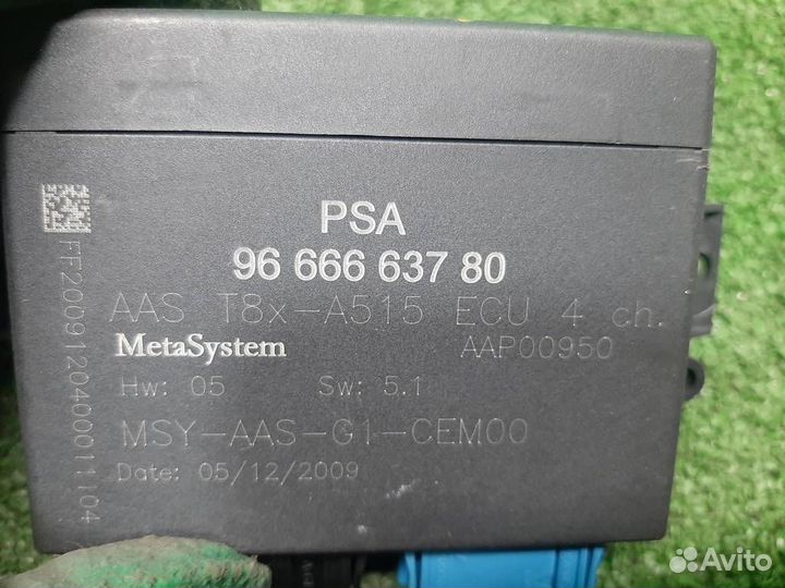 Блок парковки Peugeot 3008 2010