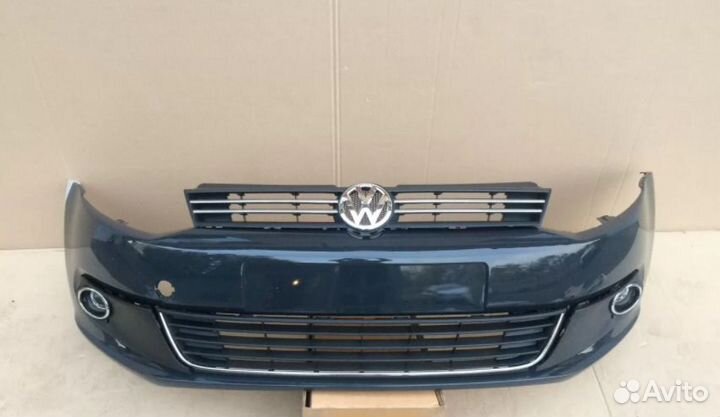 Бампер передний в сборе VW Polo в цвет авто