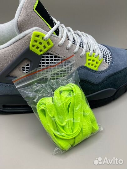 Nike Air Jordan 4 Retro SE Neon