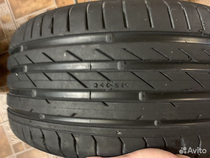 Nokian Tyres Hakka Black 255/35 R19 и 295/30 R19 100Y