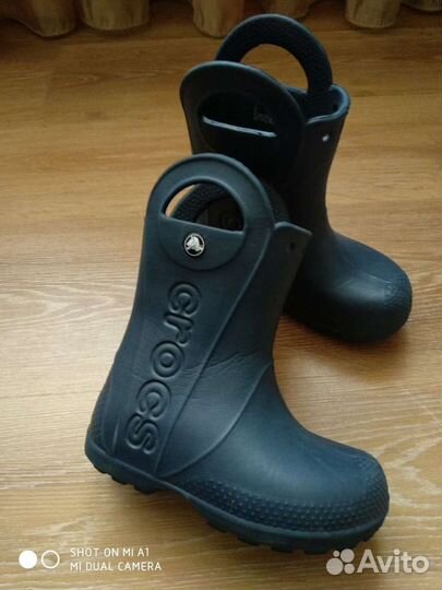 Резиновые сапоги crocs c10
