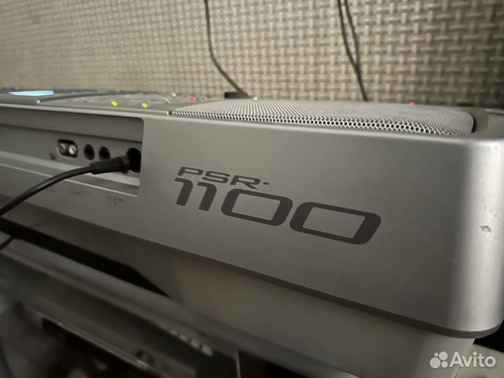 Yamaha psr 1100