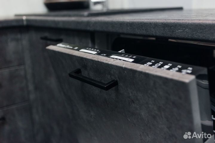 Угловая кухня «Форест» + духовка в подарок