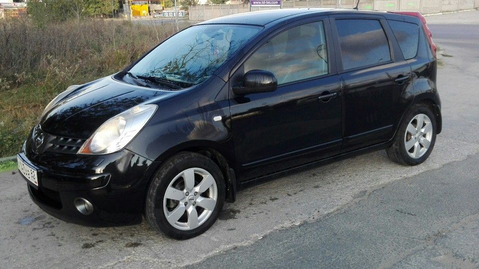 Nissan Note: фото владельца