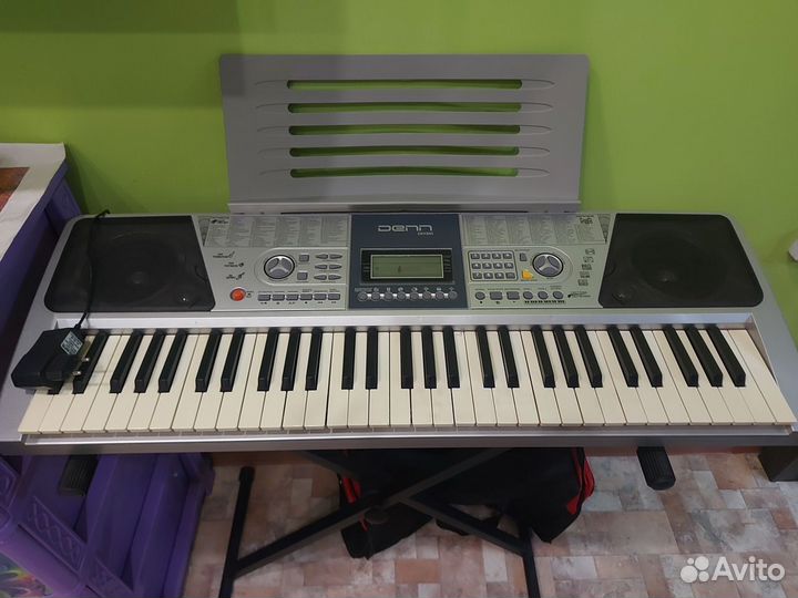 Синтезатор, denn DEK