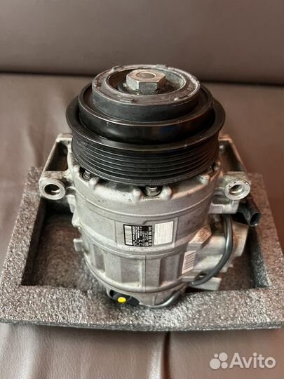 Компрессор кондиционера Mercedes Benz GlS X166