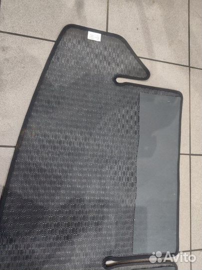 Коврики комплект Nissan X-Trail NT32-024177 MR20DD