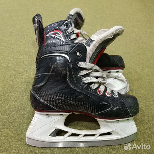 Хоккейные коньки bauer vapor