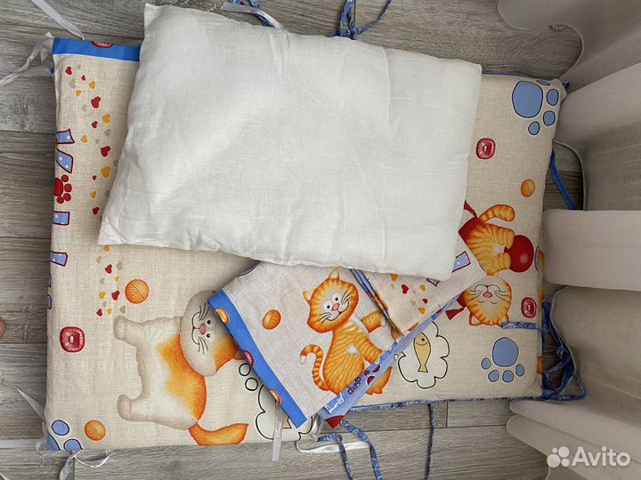 Бортики в кроватку