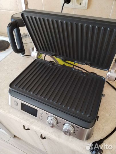 Мультигриль delonghi GGH 1030D