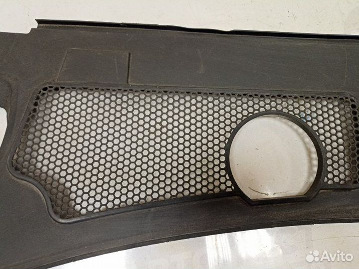 Жабо Audi A6 C6 BDW 2006