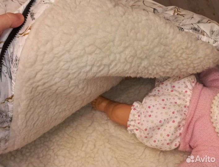 Очень красивый зимний конверт на выписку, прогулки