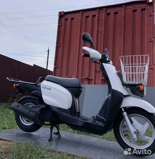 Yamaha Gear с контейнера