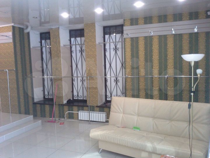 Торговое помещение, 138 м²