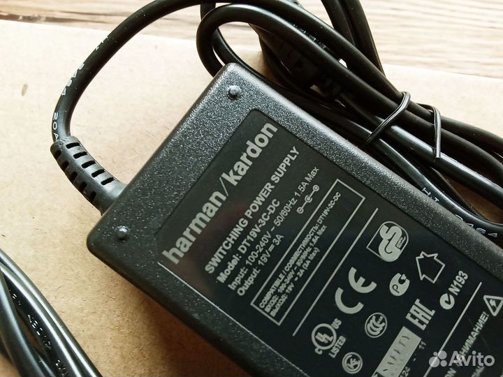 Зарядное устройство Harman Kardon Onyx Studio 7, 6