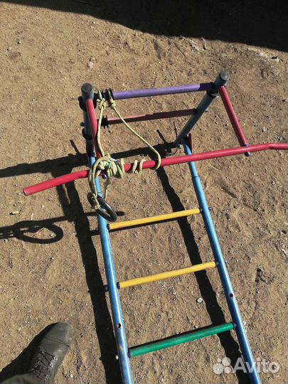 Шведская стенка с турником бу