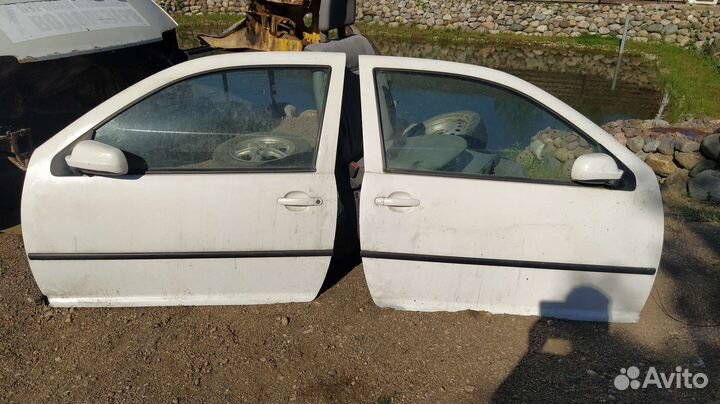 Запчасти на golf 4