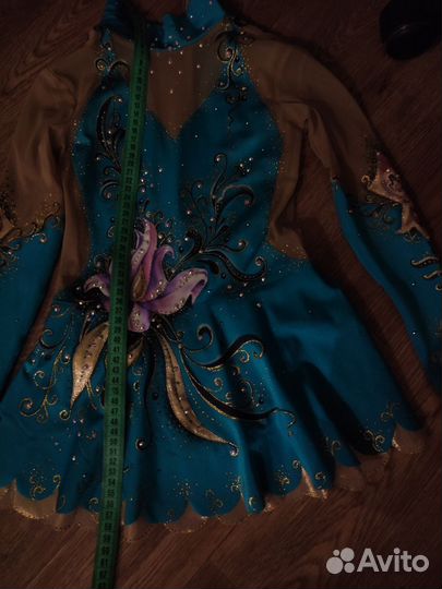 Костюм для фигурного катания