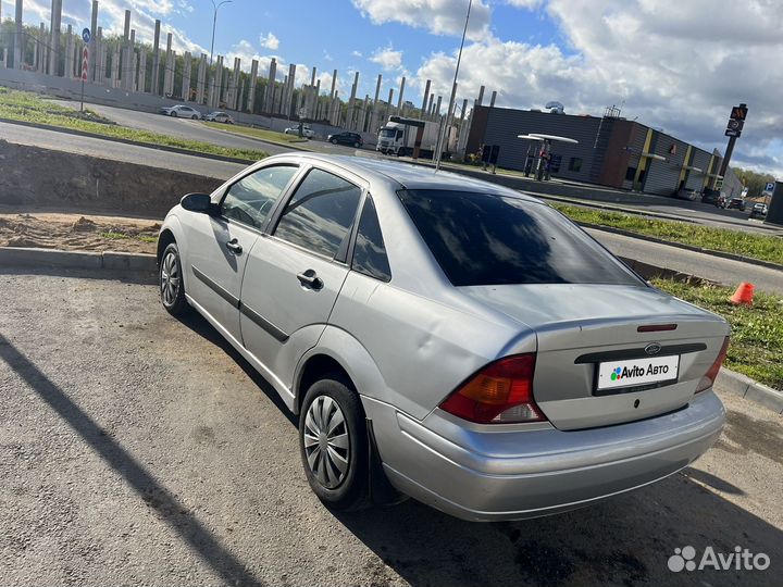 Ford Focus 2.0 МТ, 2000, 197 000 км