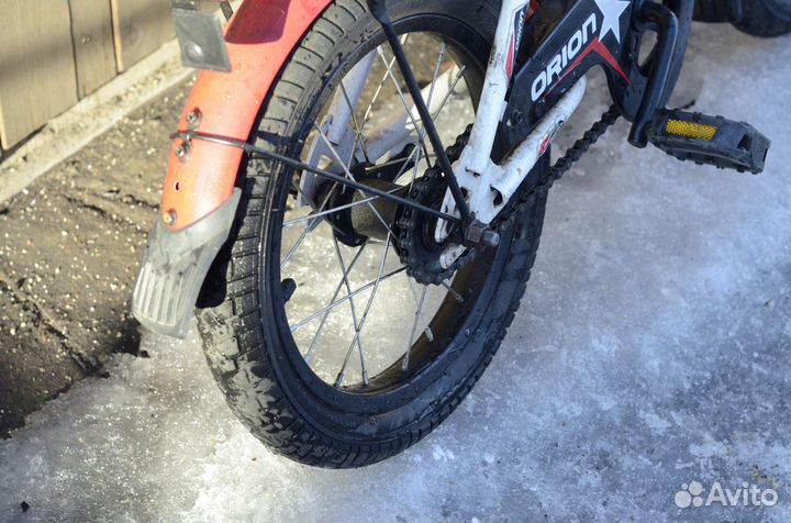 Детский велосипед. Колесо на 14