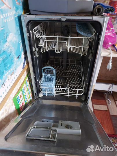 Посудомоечная машина Indesit бу