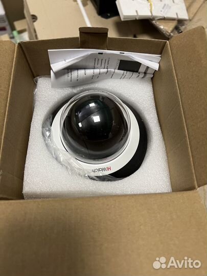 Видеокамера HiWatch Поворотная DS-1205M(B)