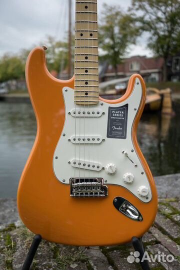 Fender Player Stratocaster MN Capri Orange