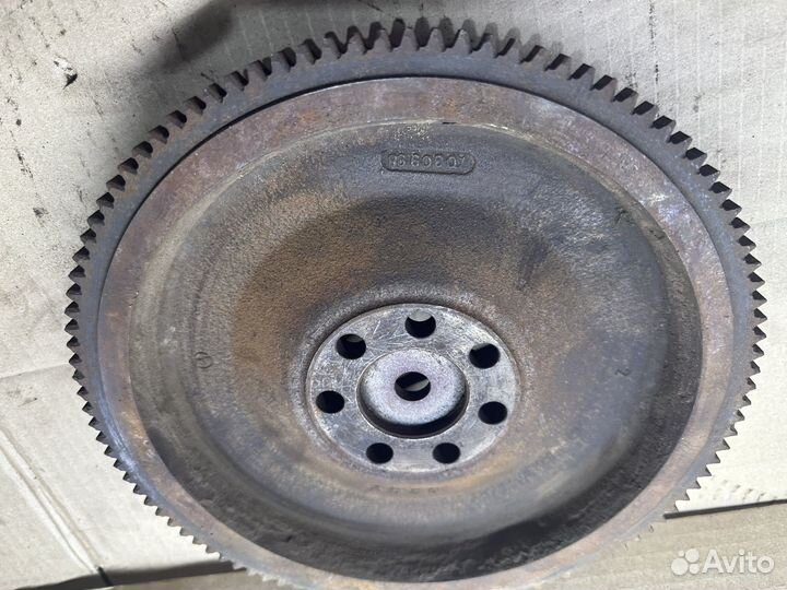 Маховик mitsubishi carisma 1,6