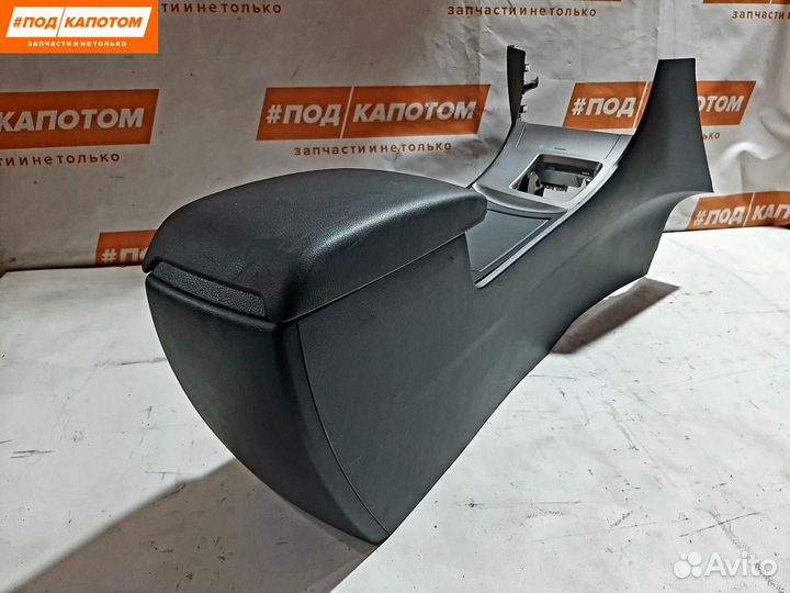 Центральный подлокотник Mazda 3 BL (2008 - 2011)