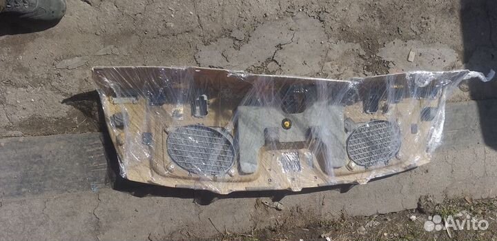 Полка Hyundai Verna 2006-2011