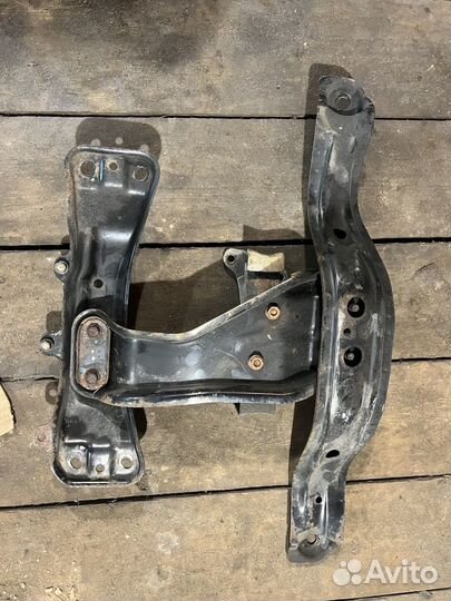 Балка МКПП impreza gh8 (вертолет)