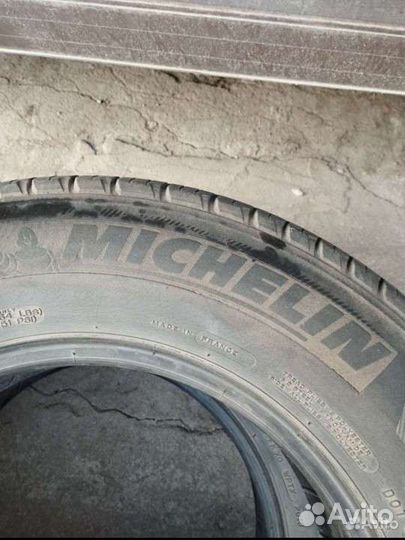 Покрышка michelin r16