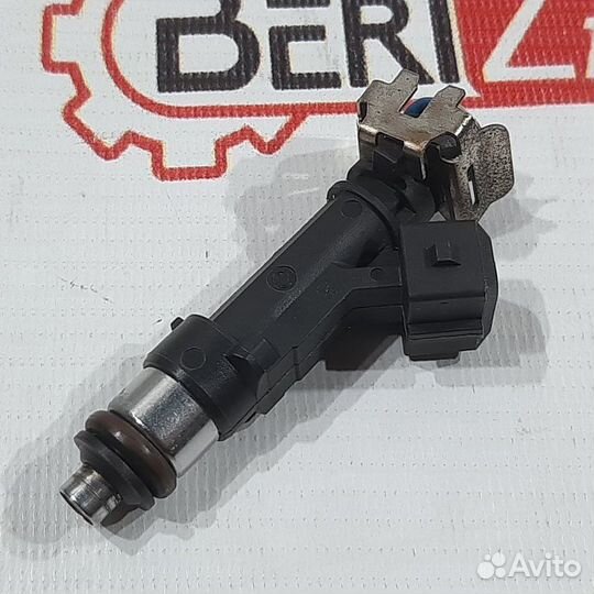 Форсунка топливная Opel Astra J A14NET 2013