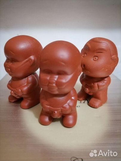 Писающий мальчик