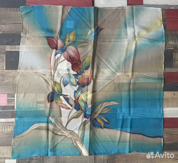 Платок винтаж шелк новый
