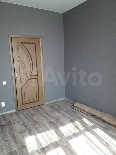 Комната 14 м² в 4-к., 5/5 эт.