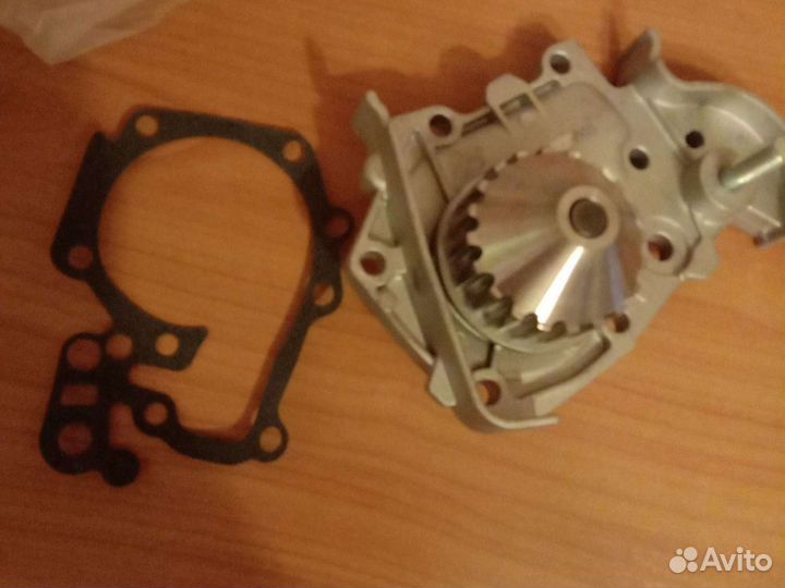 Помпа для renault