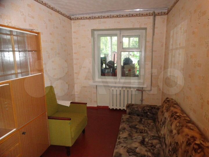 Комната 30 м² в 3-к., 1/4 эт.