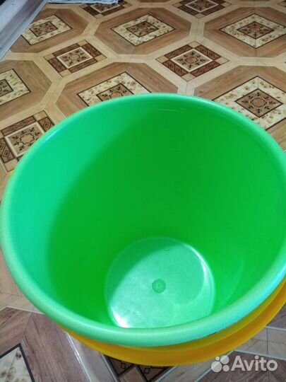 Ведра пластмассовые 7л, 3л